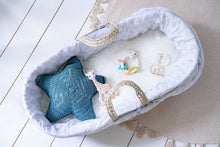 Load image into Gallery viewer, Sophie la girafe - So'pure Teething ring