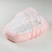 Load image into Gallery viewer, Cozy nest - Honey Bunny