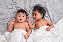Load image into Gallery viewer, Muslin Swaddle - Wild Safari
