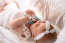 Load image into Gallery viewer, Sophie la girafe - Cooling teething ring
