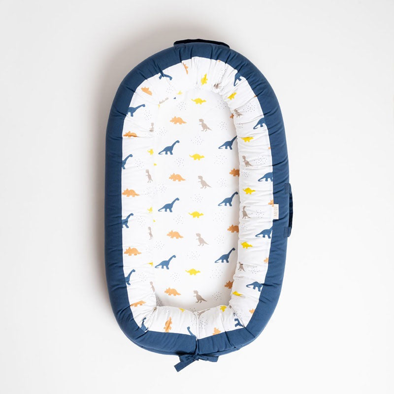 Cozy nest - Little Dino