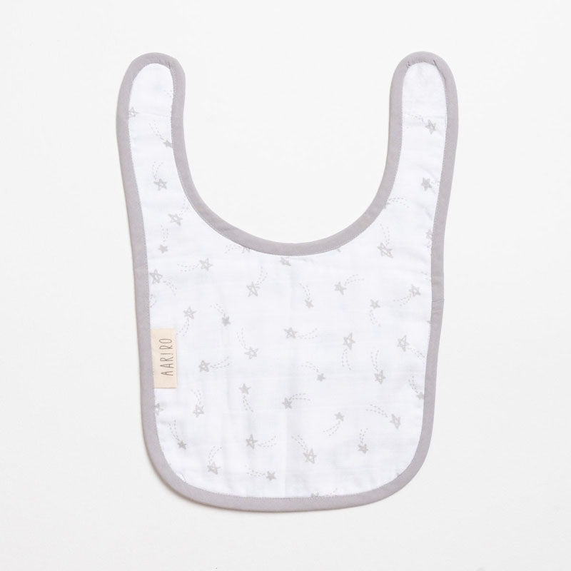 Classic Muslin Bib - Counting Sheep