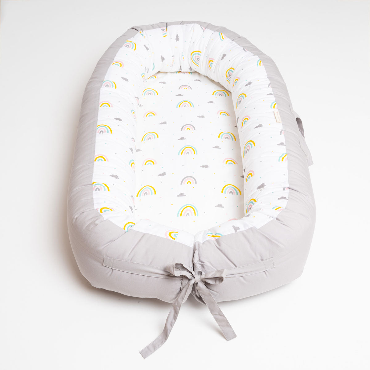 Cozy nest Slip cover - Follow the Rainbow