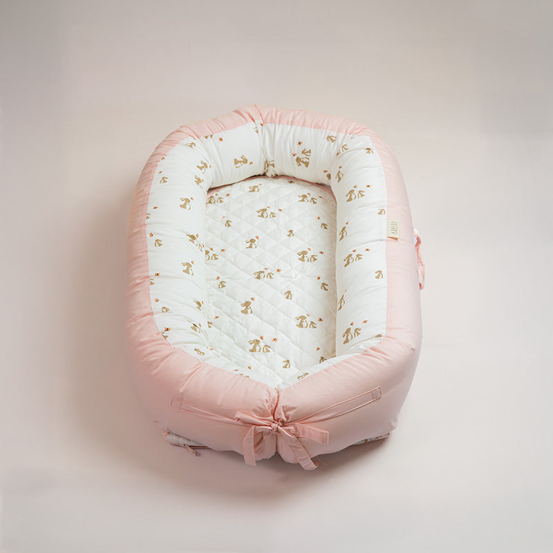 Cozy nest Slip cover - Honey Bunny